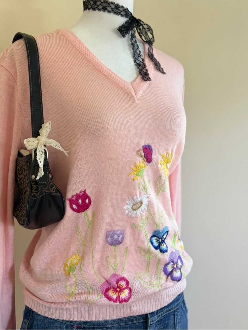 Vintage 70s fairy cottagecore coquette granny pink embroidered floral sweater M - Picture 5 of 10